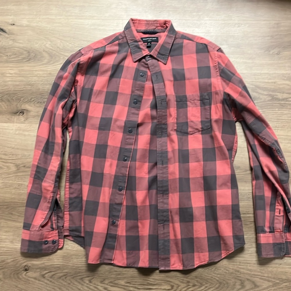 Banana Republic Plaid Button Down. Medium. Slim. Excellent condition